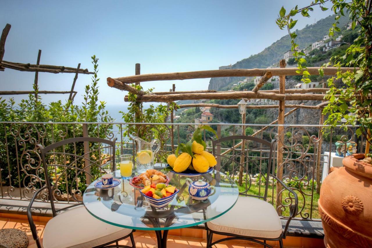 Villa Viviani Amalfi Exteriör bild